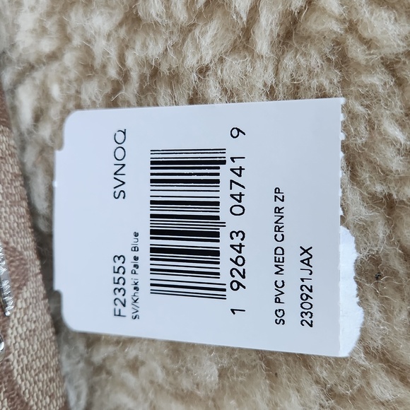 NWT IOB Coach Med Signature & Pale Blue Corner Zip Wallet 🩵 - Picture 16 of 16